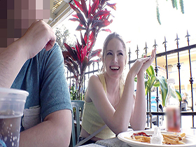 ロスでナンパした天真爛漫なブロンド美女を強引に口説いて勝手にAVデビュー スカーレット(25) サンプル動画サムネイル